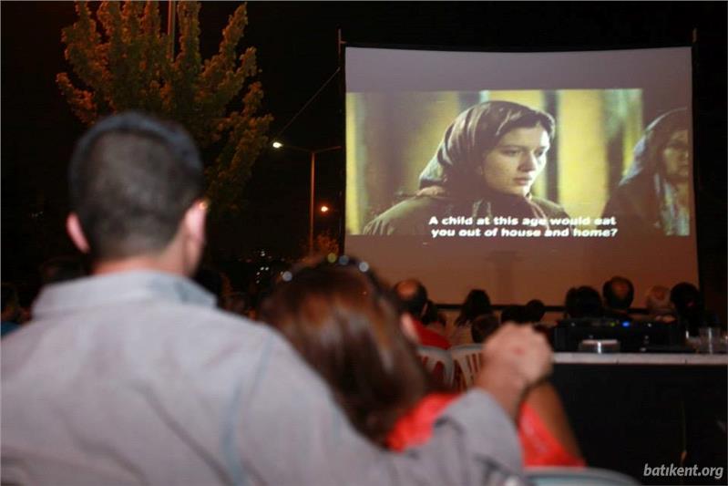 Açık hava sinema günleri ve yaz konserleri başlıyor