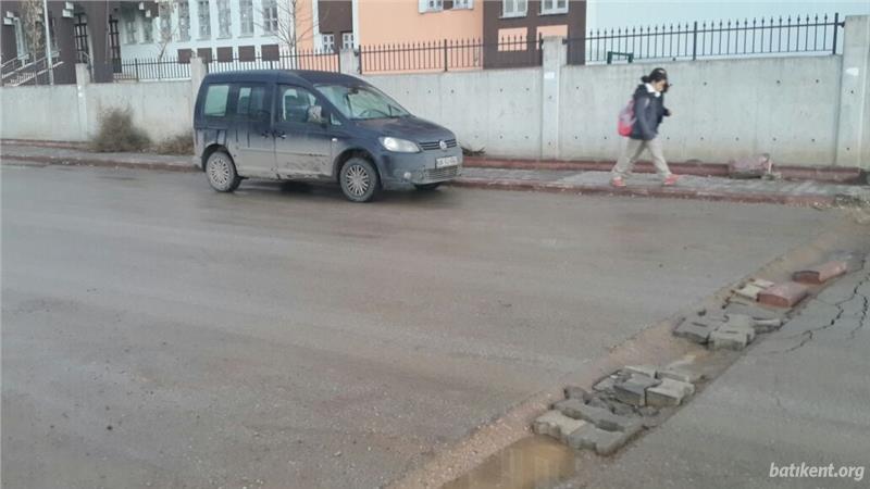 Batıkent Çakırlar da tuzak yollar...