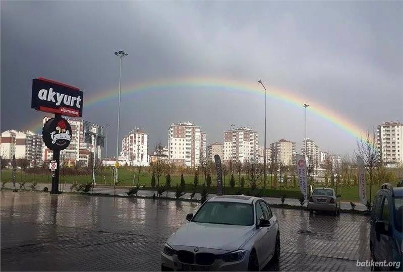 Batıkent'te gökkuşağı resitali