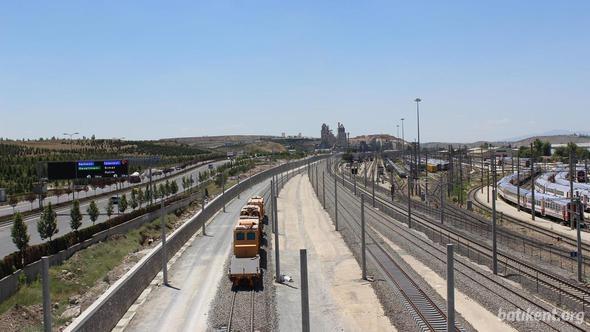 İstasyonlarda montaj başladı